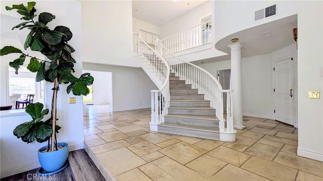 15435 Live Oak Springs Canyon, Canyon Country, CA 91387