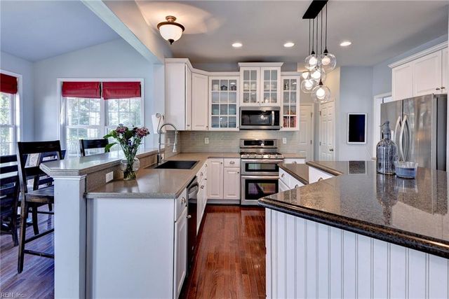 9304 Stafford LN, Toano, VA 23168