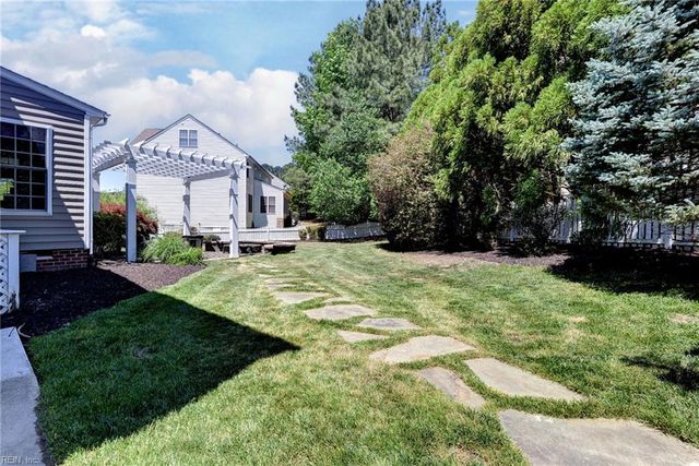 9304 Stafford LN, Toano, VA 23168
