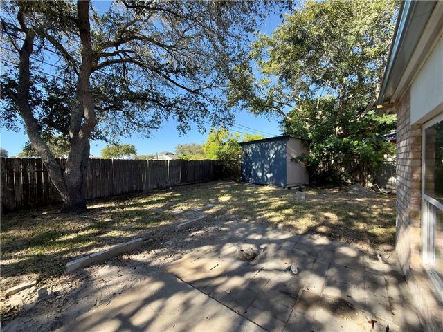 4006 Easy St, Corpus Christi, TX 78418