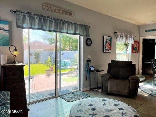 350 Dahoon Holly Drive, Daytona Beach, FL 32117