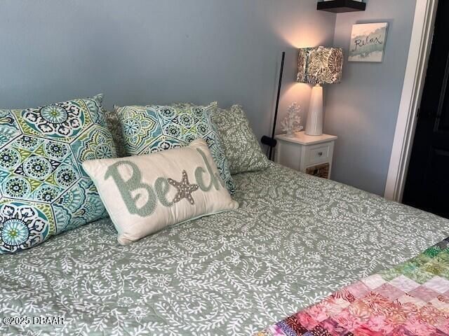 350 Dahoon Holly Drive, Daytona Beach, FL 32117