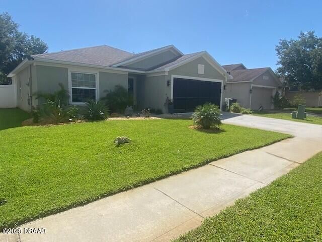 350 Dahoon Holly Drive, Daytona Beach, FL 32117