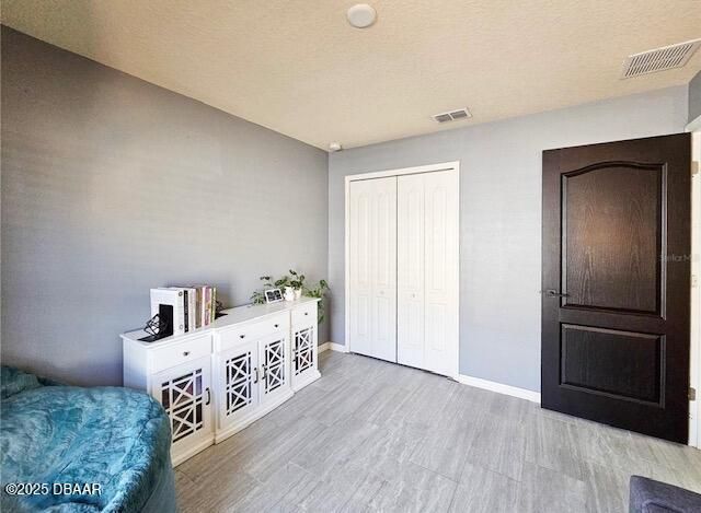 350 Dahoon Holly Drive, Daytona Beach, FL 32117