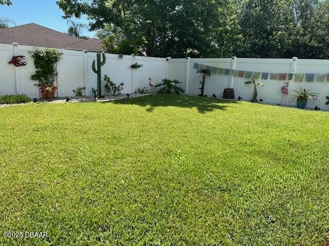 350 Dahoon Holly Drive, Daytona Beach, FL 32117