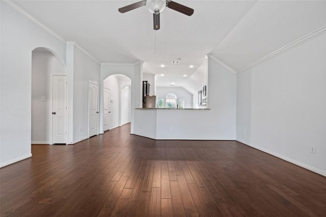 18118 Tucson Bend Drive, Cypress, TX 77429