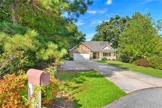 307 Willowbrook Lane, Seneca, SC 29678