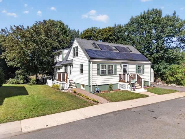 10 Stanton St, Saugus, MA 01906
