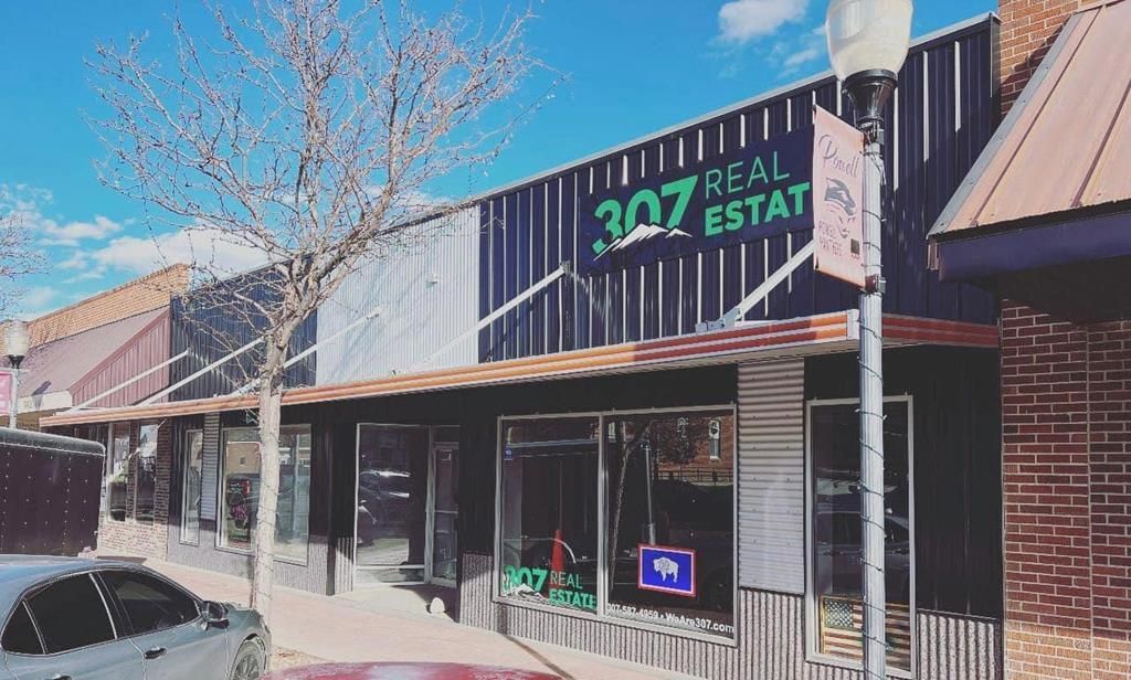 227 N Bent St, Powell, WY 82435