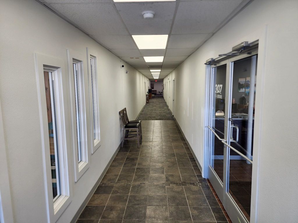 227 N Bent St, Powell, WY 82435 photo 12