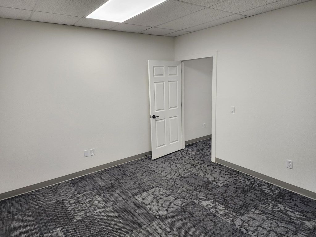227 N Bent St, Powell, WY 82435 photo 10