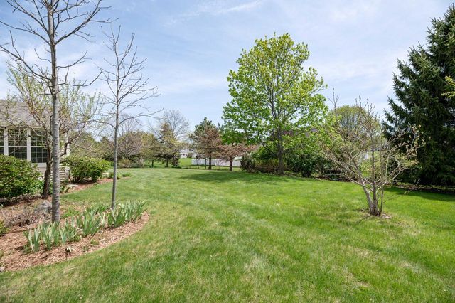639 Prairie Hill AVENUE, Mukwonago, WI 53149