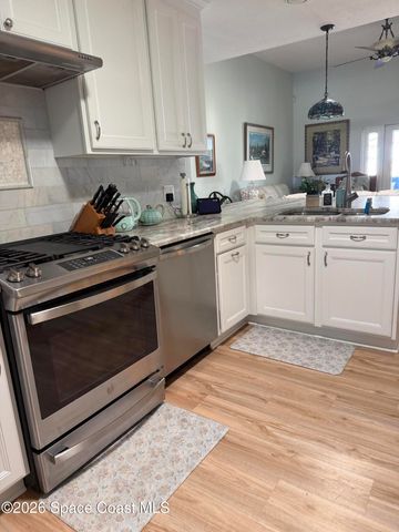 4406 Montreaux Avenue, Melbourne, FL 32934