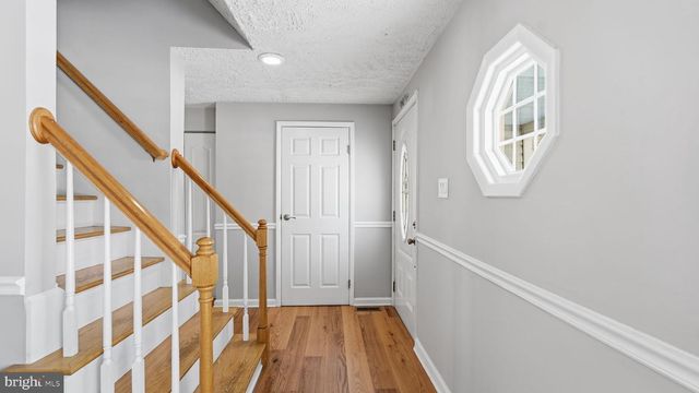 16041 MACEDONIA DR, Woodbridge, VA 22191