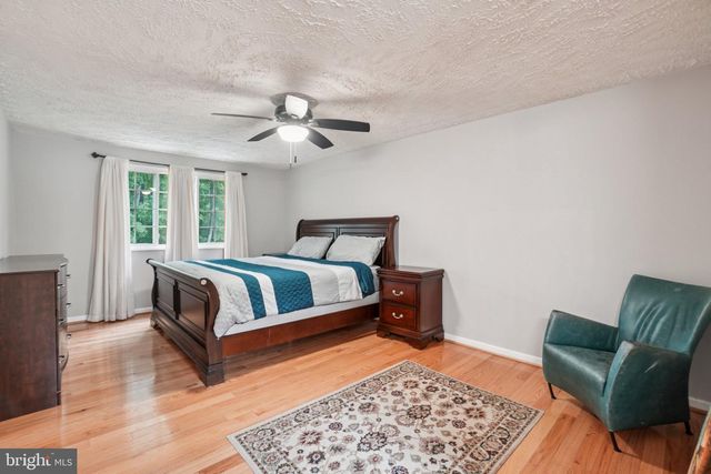 16041 MACEDONIA DR, Woodbridge, VA 22191