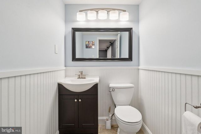 16041 MACEDONIA DR, Woodbridge, VA 22191