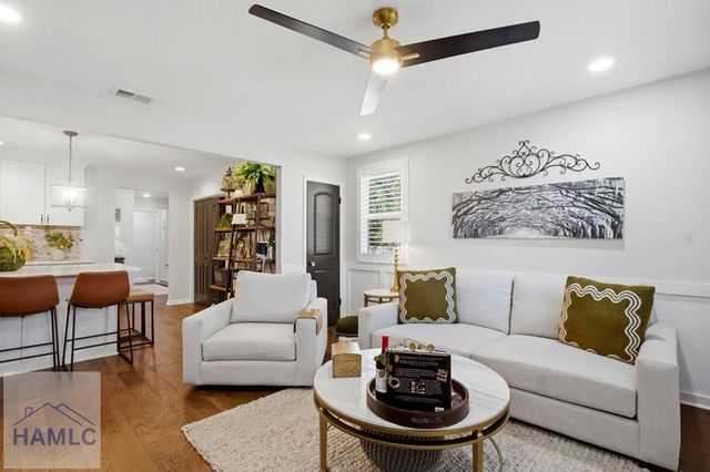 521 Atkinson Avenue, Savannah, GA 31404