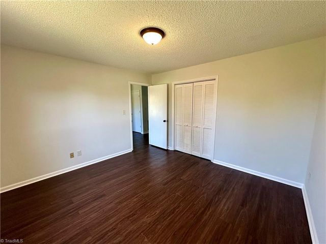 406 Dunbar Street, Lexington, NC 27292