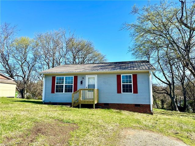 406 Dunbar Street, Lexington, NC 27292