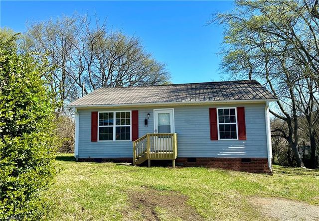 406 Dunbar Street, Lexington, NC 27292