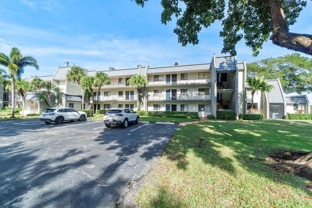 4832 Esedra Court 206, Lake Worth, FL 33467