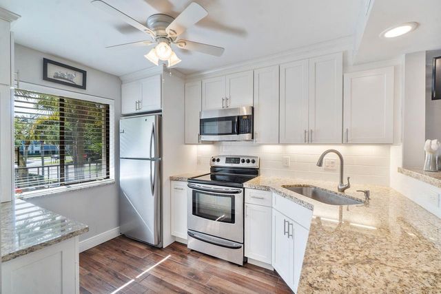4832 Esedra Court 206, Lake Worth, FL 33467