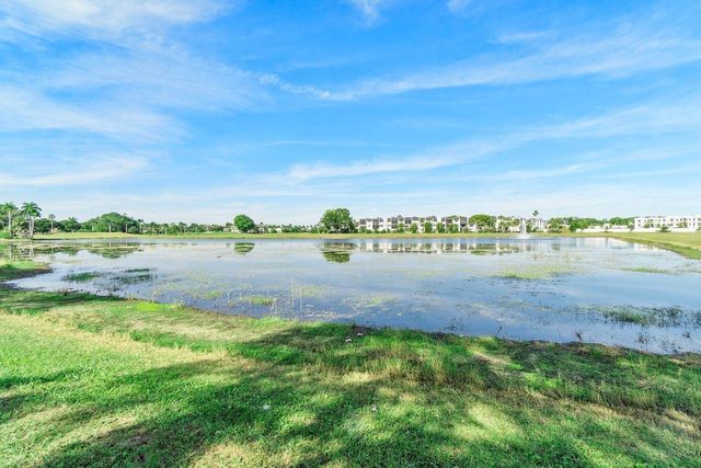 4832 Esedra Court 206, Lake Worth, FL 33467
