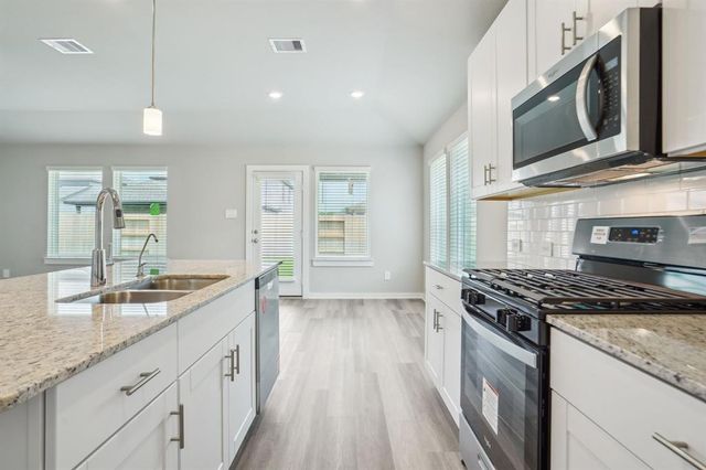 6409 Green Enclave Trail, Pearland, TX 77584