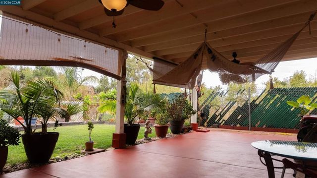 1900 Garden Ct, Antioch, CA 94509