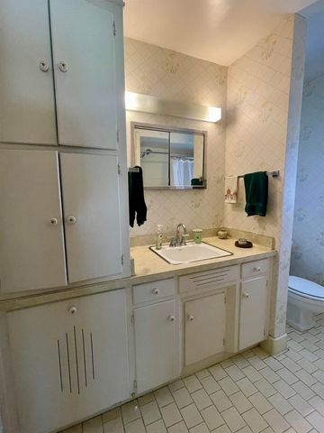 228 Pineville Road, Spartanburg, SC 29307
