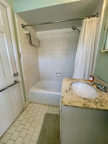 228 Pineville Road, Spartanburg, SC 29307