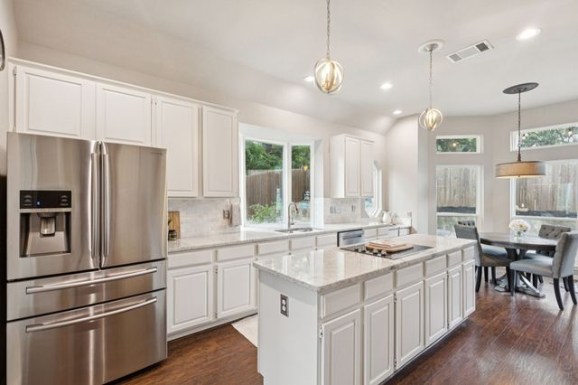 8559 Twisted Oaks Court, North Richland Hills, TX 76182