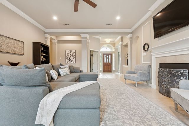 8559 Twisted Oaks Court, North Richland Hills, TX 76182