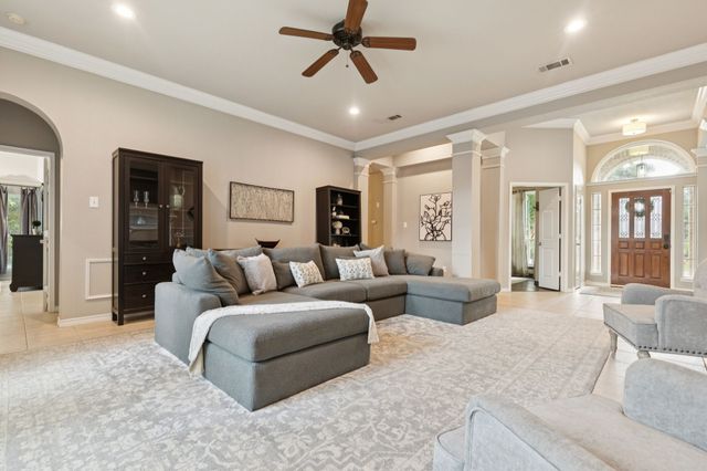 8559 Twisted Oaks Court, North Richland Hills, TX 76182