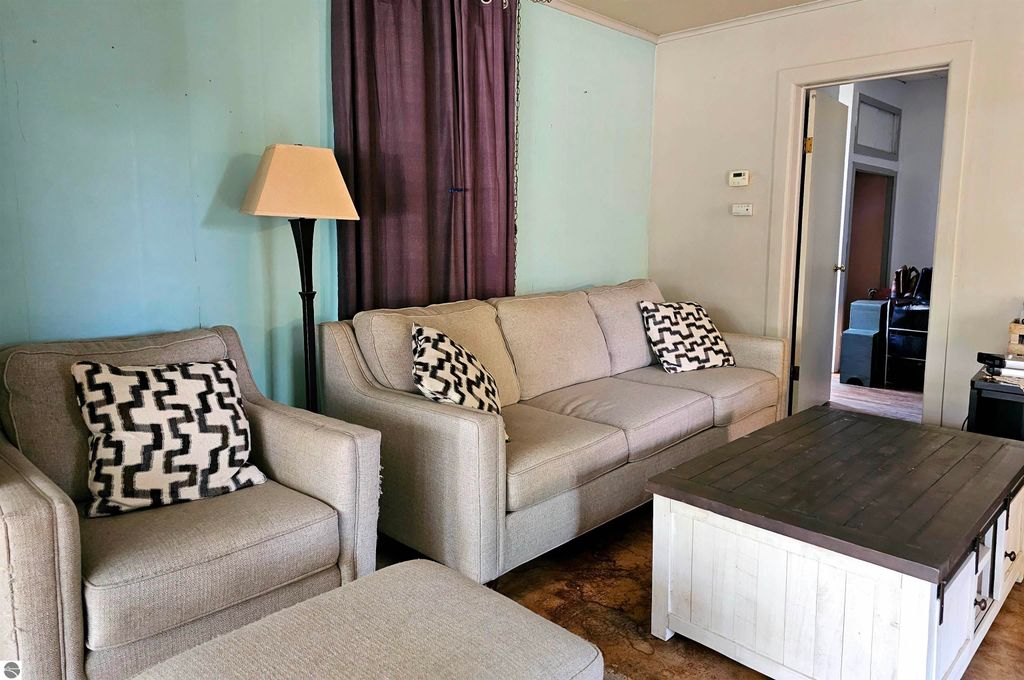 Image 13 of property listing at 602 Olive Street, St Louis, MI 48880