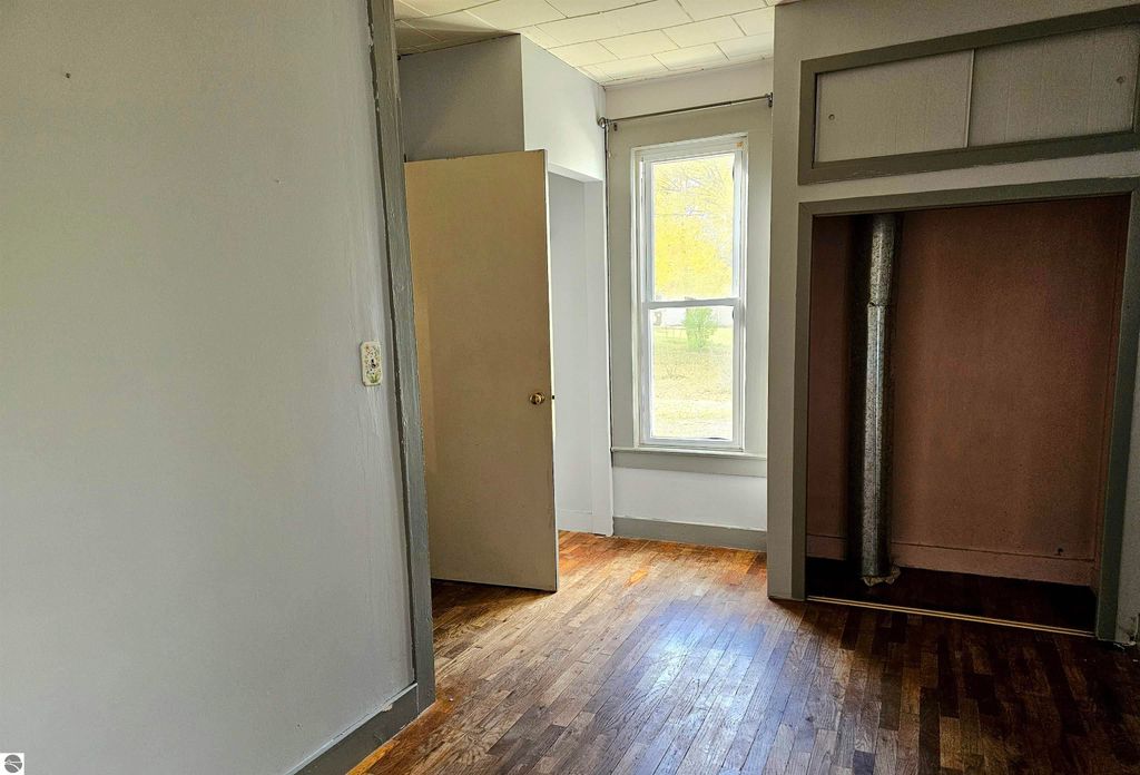 Image 22 of property listing at 602 Olive Street, St Louis, MI 48880