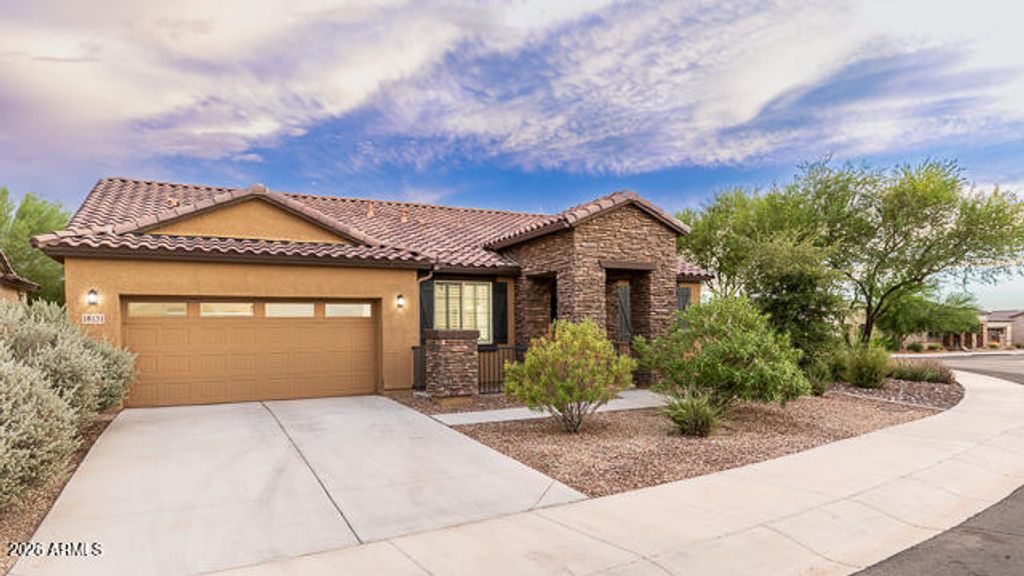18131 W REDWOOD Lane, Goodyear, AZ 85338 — photo 3