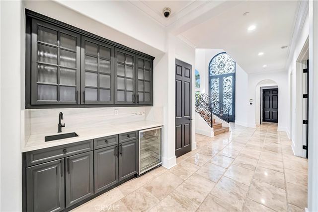 4165 Elm View Drive, Encino, CA 91316