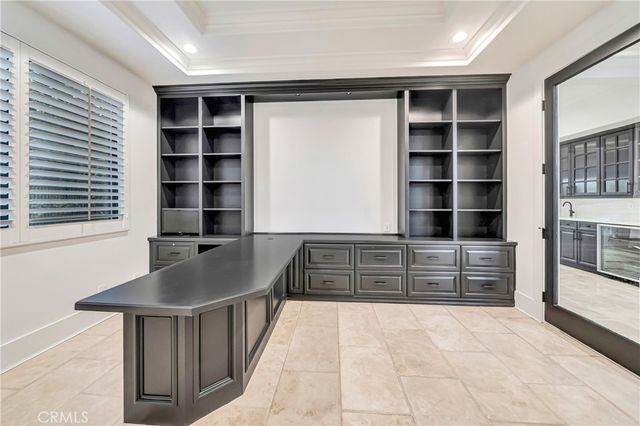 4165 Elm View Drive, Encino, CA 91316