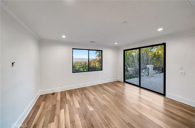 4165 Elm View Drive, Encino, CA 91316