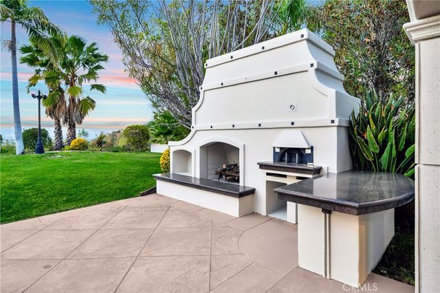 4165 Elm View Drive, Encino, CA 91316