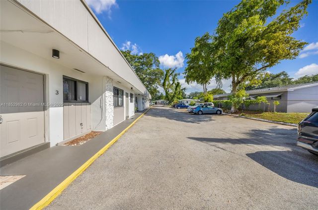 2237 Taylor St 3, Hollywood, FL 33020