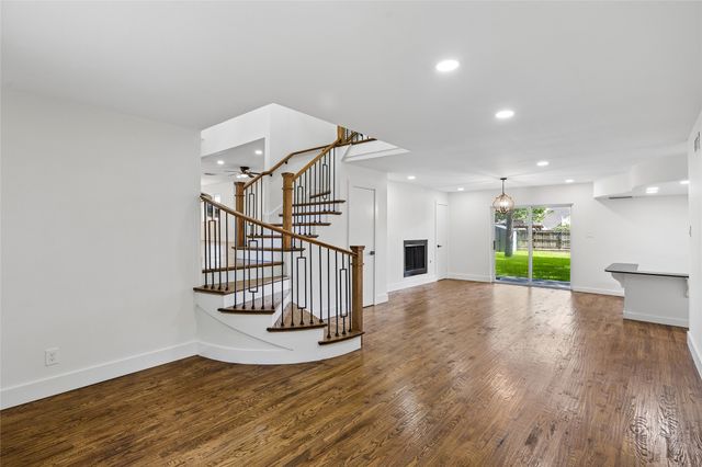 4024 Diamond Loch W, North Richland Hills, TX 76180