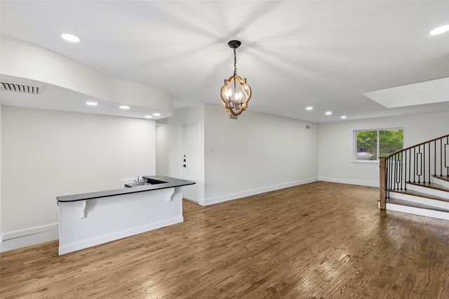 4024 Diamond Loch W, North Richland Hills, TX 76180