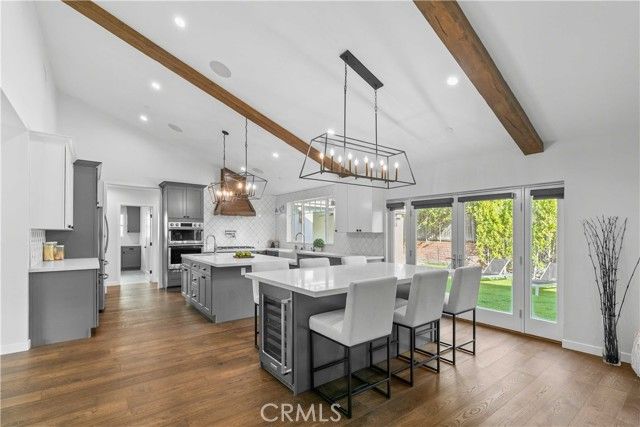 3340 Vickers Drive, Glendale, CA 91208