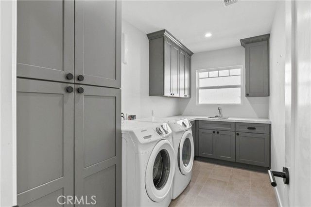 3340 Vickers Drive, Glendale, CA 91208