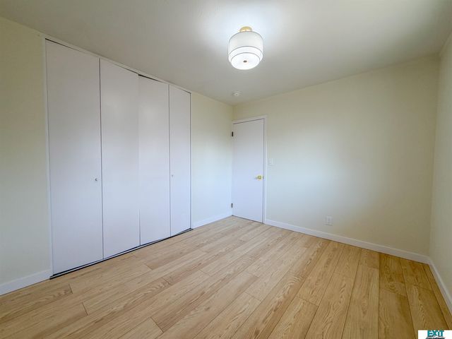 7721 Hickory Lane, Lincoln, NE 68510