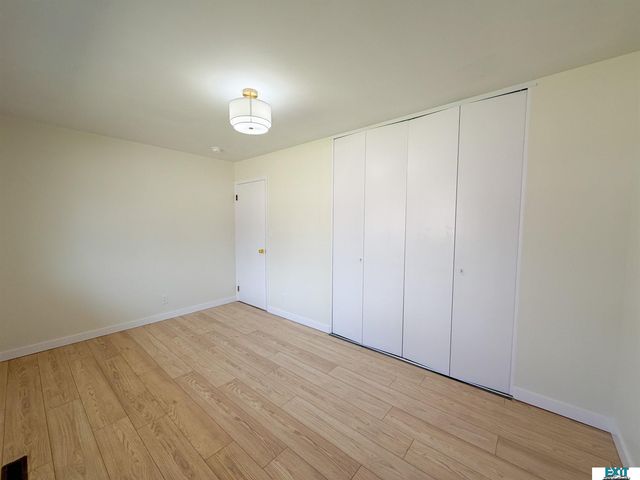 7721 Hickory Lane, Lincoln, NE 68510