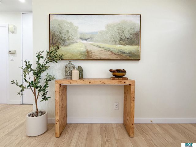 7721 Hickory Lane, Lincoln, NE 68510