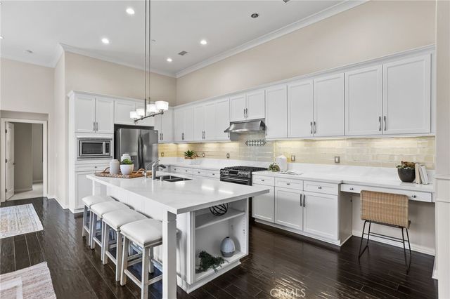 47 Mayfair, Irvine, CA 92620